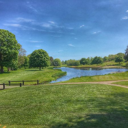 Druids Glen Resort Newtown Mount Kennedy Екстериор снимка